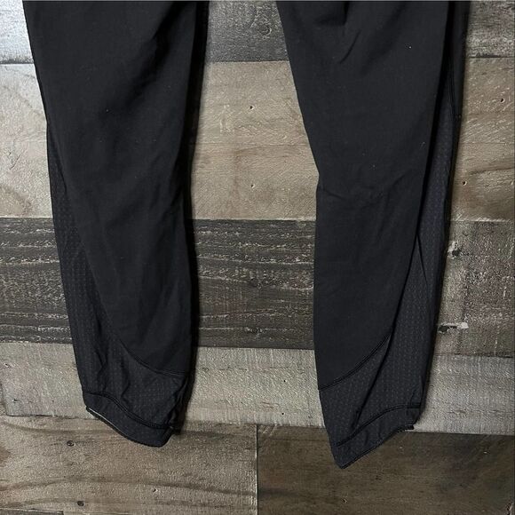 Lululemon Leggings 6 - Picture 6 of 7
